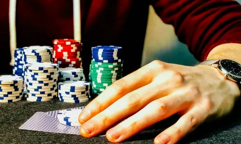 gocryptobet.com mobile layout for sports and casino games