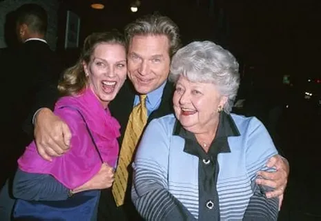 Lloyd and Dorothy Bridges family portrait