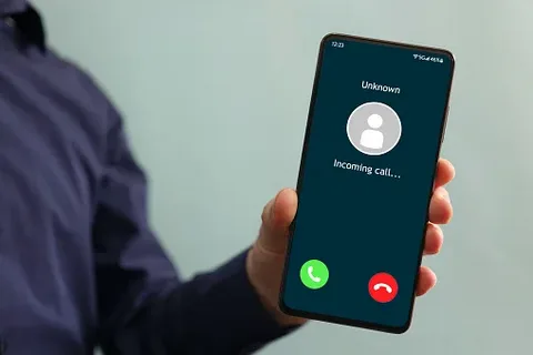 Phone screen showing incoming call from 3301740216